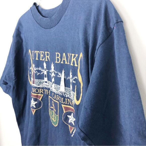 PRAIRIE MOUNTAIN | OUTER BANKS Vintage Single Stitch Navy Blue Tee Unisex Large - Picture 2 of 7